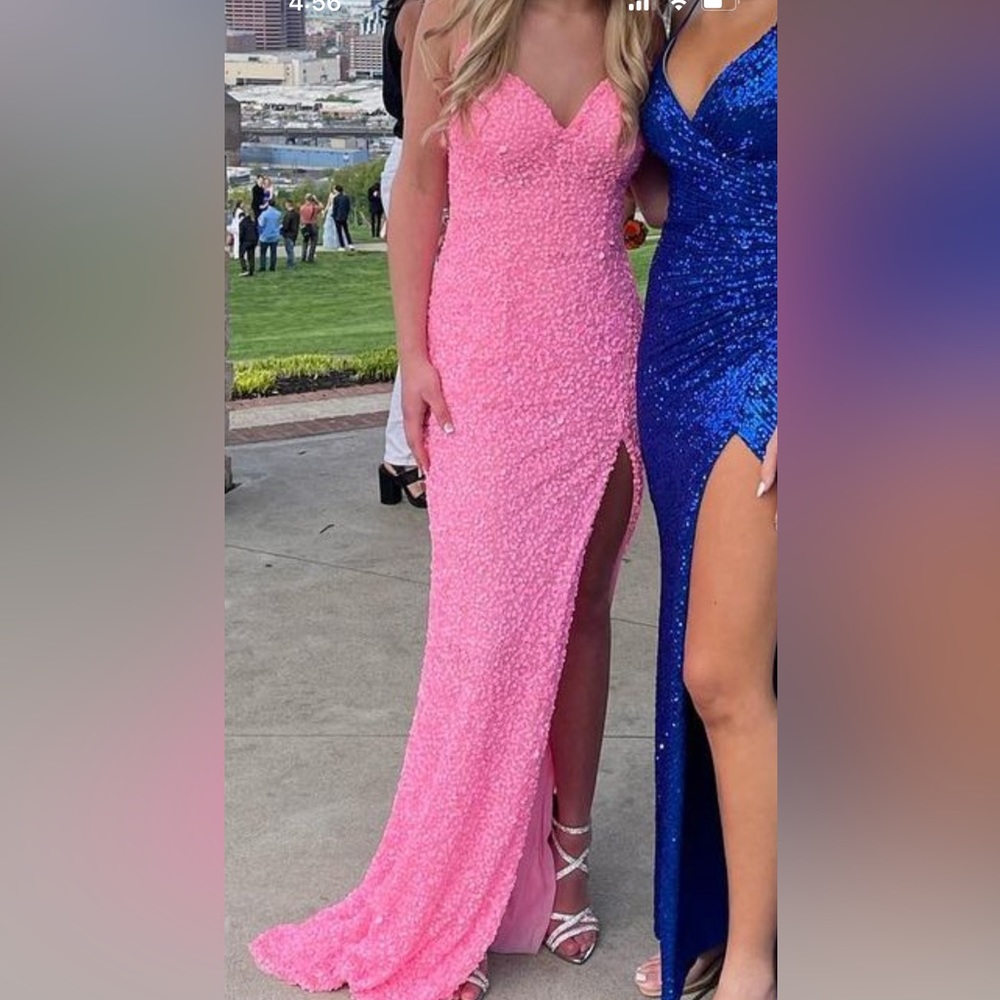 Sherri Hill, Size 2. Candy Pink - Picture 5 of 5